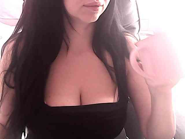 NikaKrasina webcam