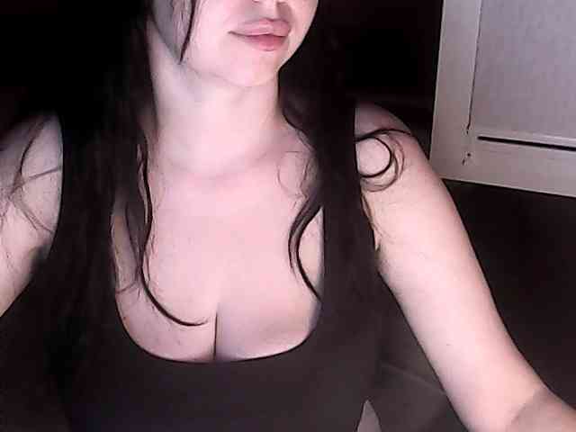 NikaKrasina webcam