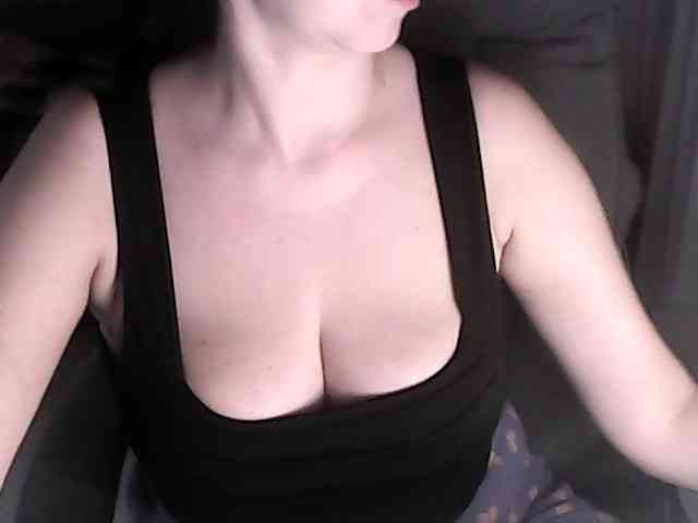 NikaKrasina webcam