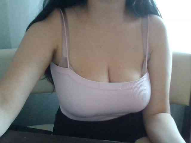 NikaKrasina webcam