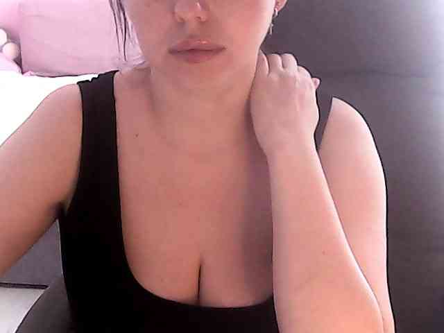 NikaKrasina webcam