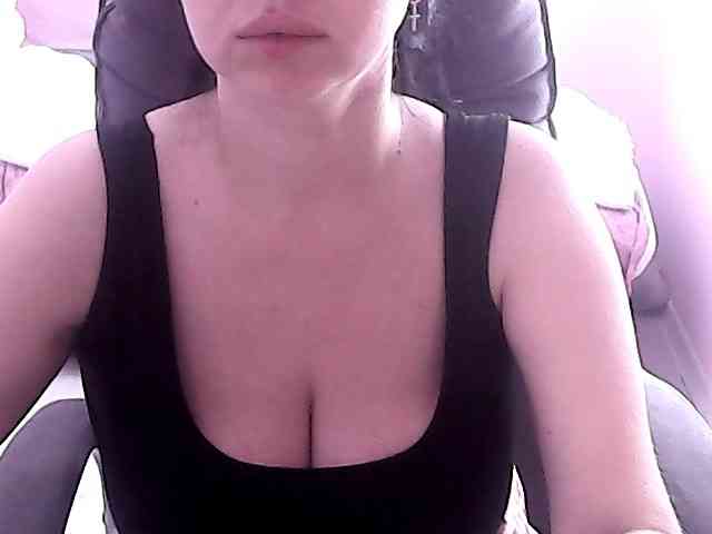 NikaKrasina webcam