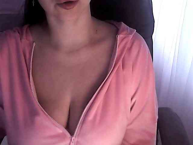 NikaKrasina webcam