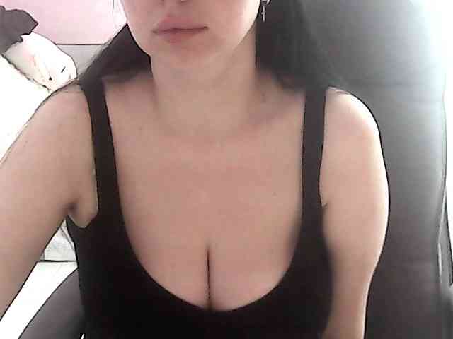 NikaKrasina webcam