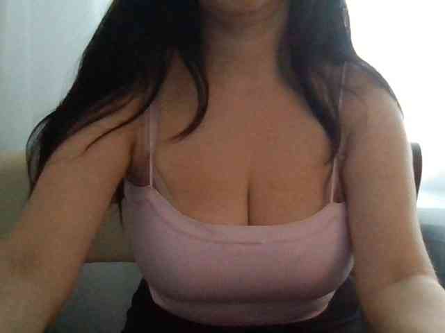 NikaKrasina webcam