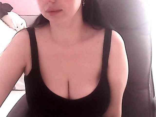 NikaKrasina webcam