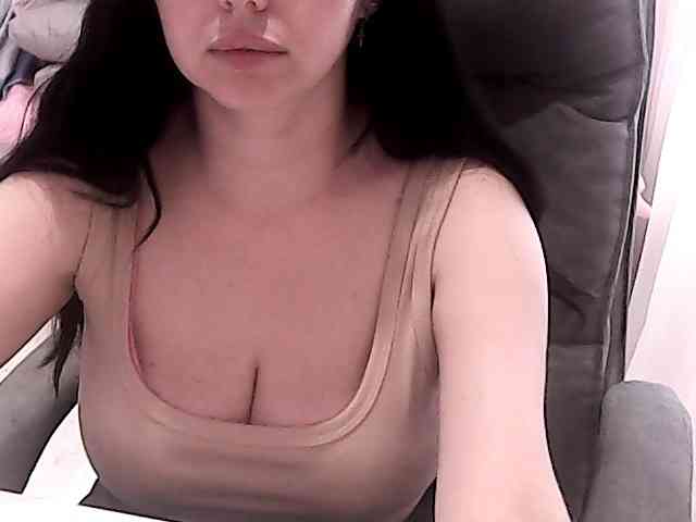 NikaKrasina webcam