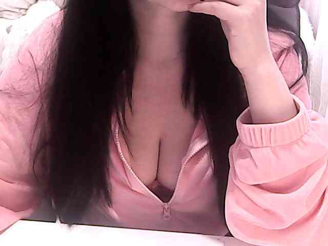 NikaKrasina webcam