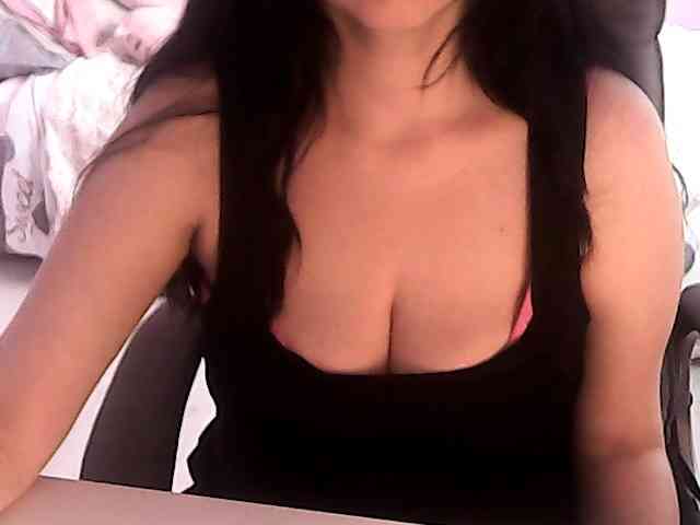 NikaKrasina webcam