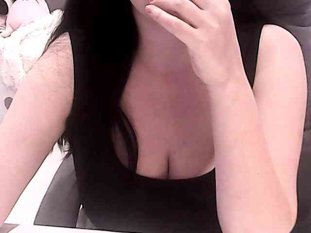 NikaKrasina webcam