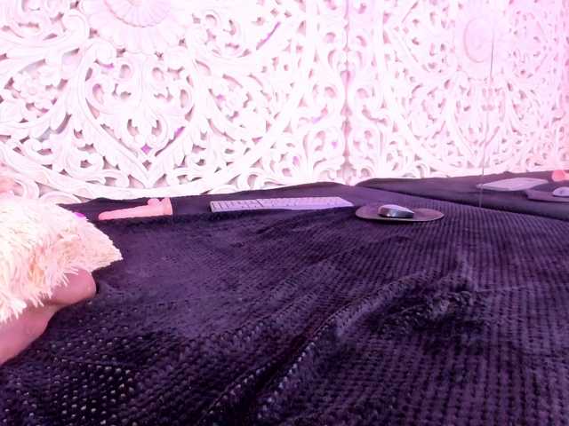 antonnella-lopez live cam on BongaCams
