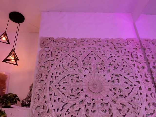 antonnella-lopez live cam on BongaCams