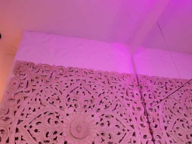 antonnella-lopez live cam on BongaCams