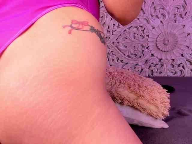 antonnella-lopez webcam