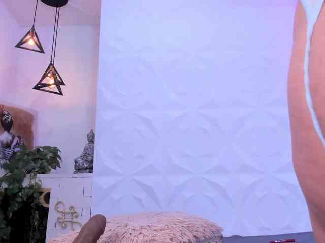 antonnella-lopez webcam