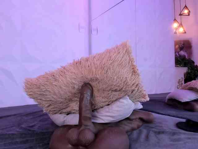 antonnella-lopez webcam