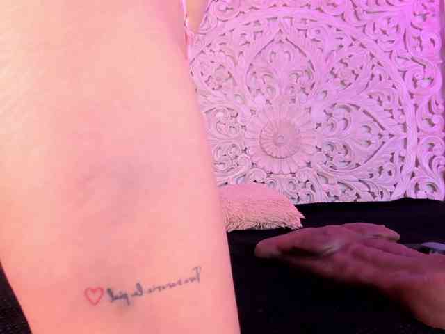 antonnella-lopez webcam