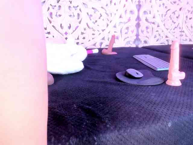 antonnella-lopez webcam
