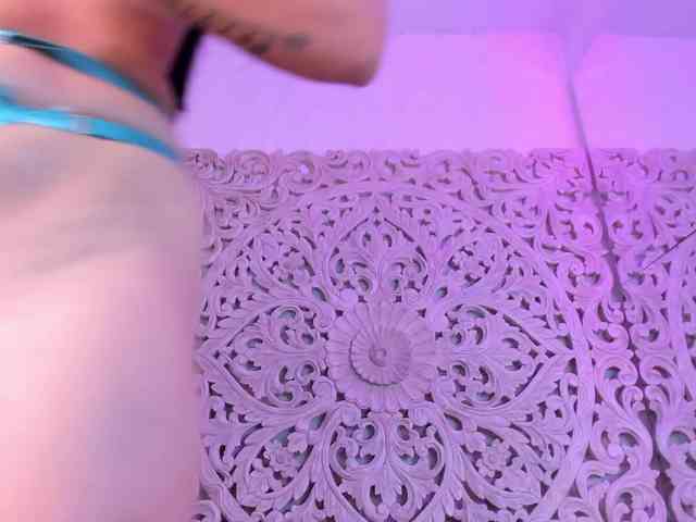 antonnella-lopez webcam