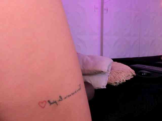 antonnella-lopez webcam