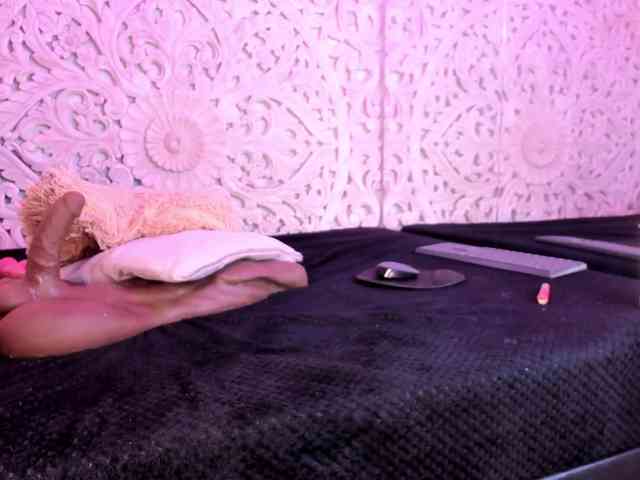 antonnella-lopez webcam