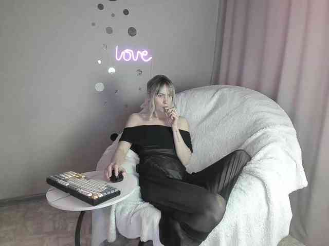 _Lilit_ webcam
