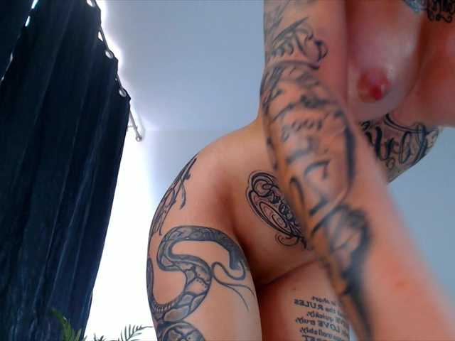 arianatattoos
