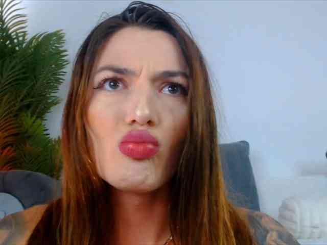 arianatattoos