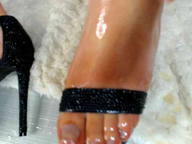 arianatattoos