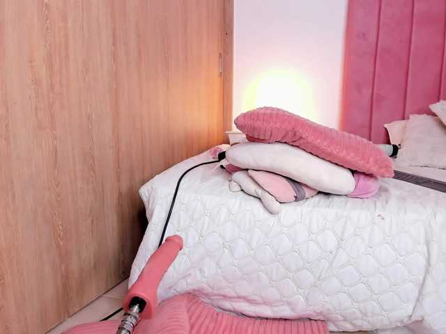 CristalHart live cam on BongaCams