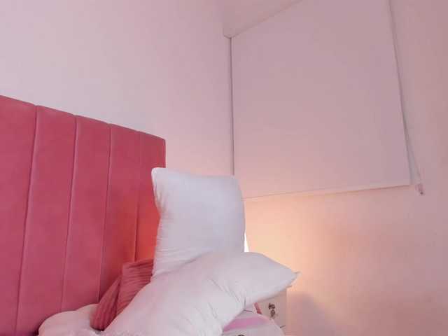 CristalHart live cam on BongaCams