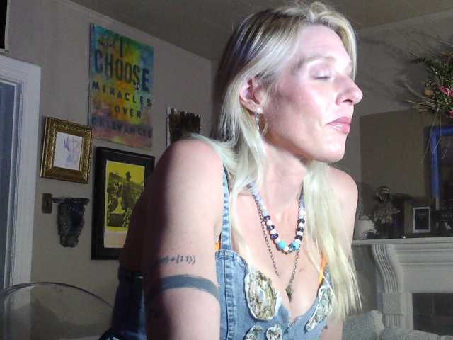 Preview of mylfglama