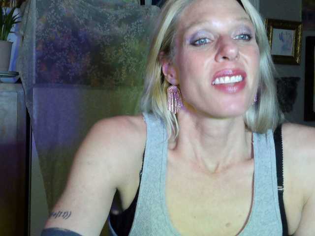 Preview of mylfglama