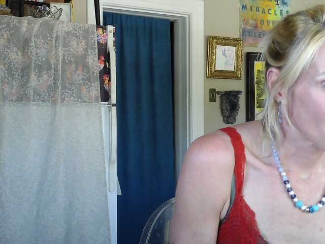 mylfGlama's BongaCams show and profile