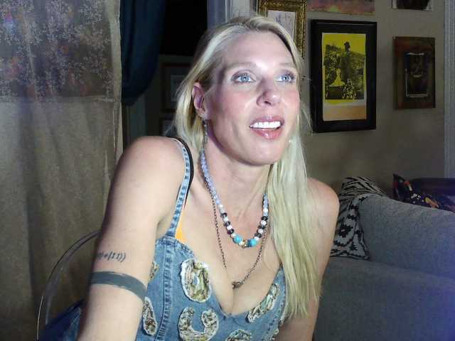 Preview of mylfglama