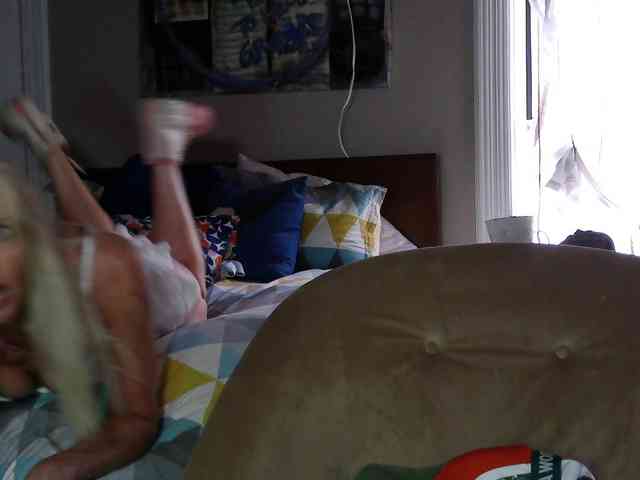 mylfGlama webcam