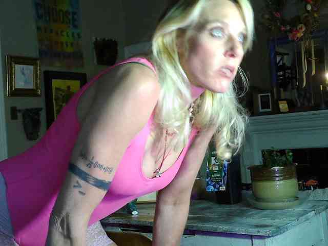 mylfGlama webcam