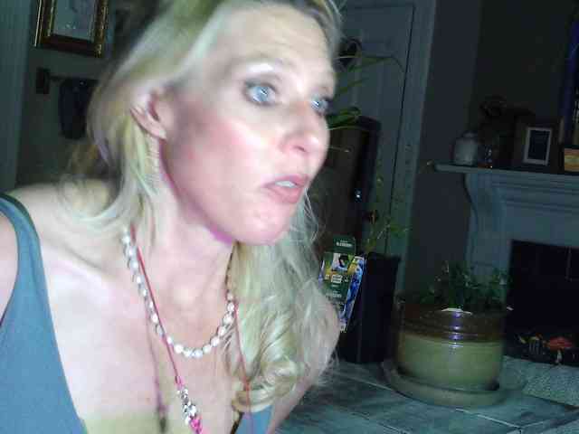 mylfGlama webcam