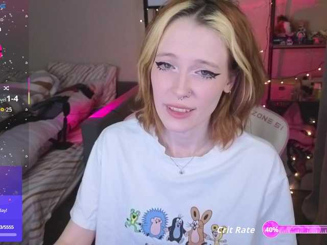 crispy-tati-'s BongaCams show and profile