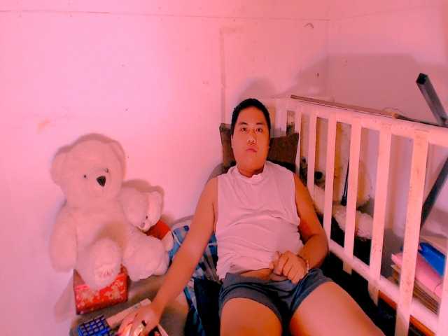 Hardking69, 32 y/o - Live Cam on BongaCams