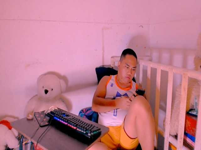 Hardking69, 32 y/o - Live Cam on BongaCams