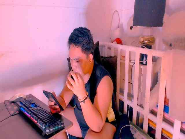 Hardking69 Sex Cam Show