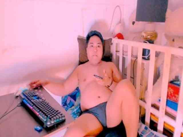 Hardking69 Sex Cam Show