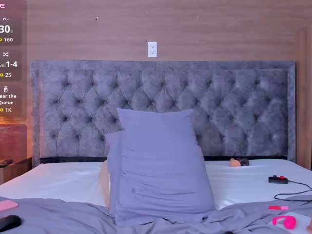 victoria-01 live cam on BongaCams