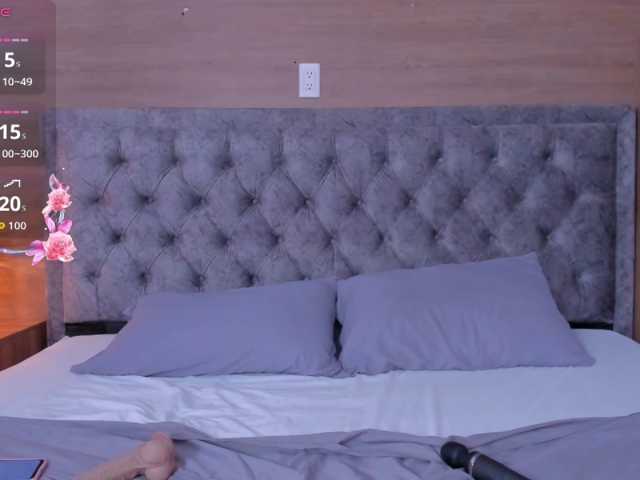 victoria-01, live now on BongaCams