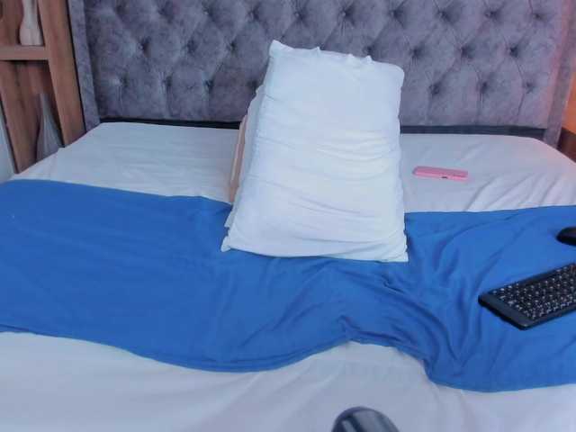 victoria-01 live cam on BongaCams