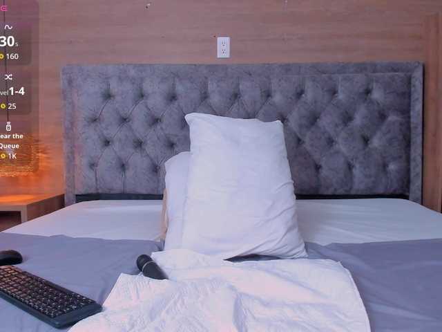 victoria-01 live cam on BongaCams