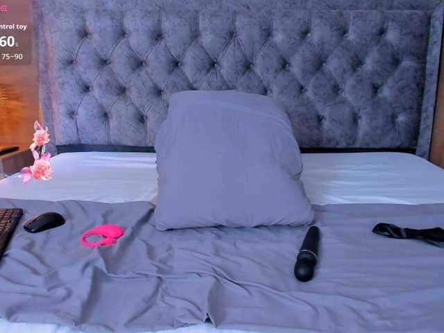 victoria-01 live cam on BongaCams