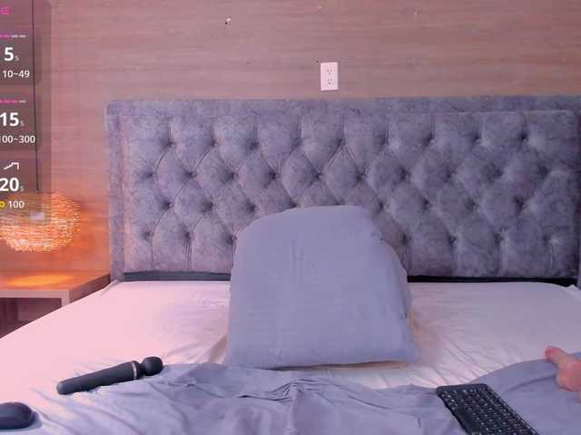 victoria-01's BongaCams show and profile