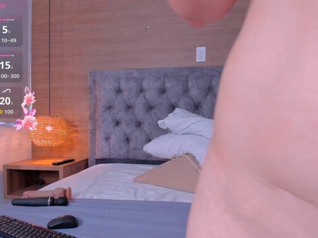 victoria-01 live webcam show